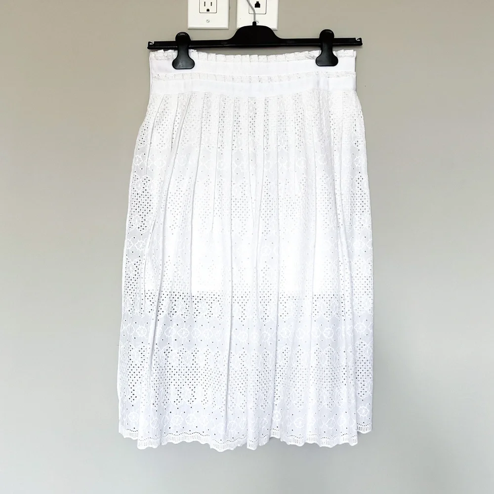 Liu Jo White Eyelet Pleated Cotton Asymmetrical Skirt 6US 42IT Italy Made NWT